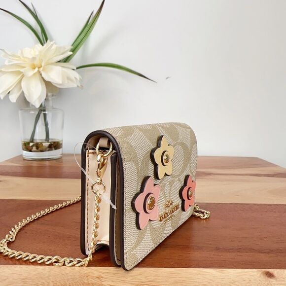 NWT Coach‎ Mini Wallet On A Chain In Signature Canvas With Floral Applique - Picture 2 of 8